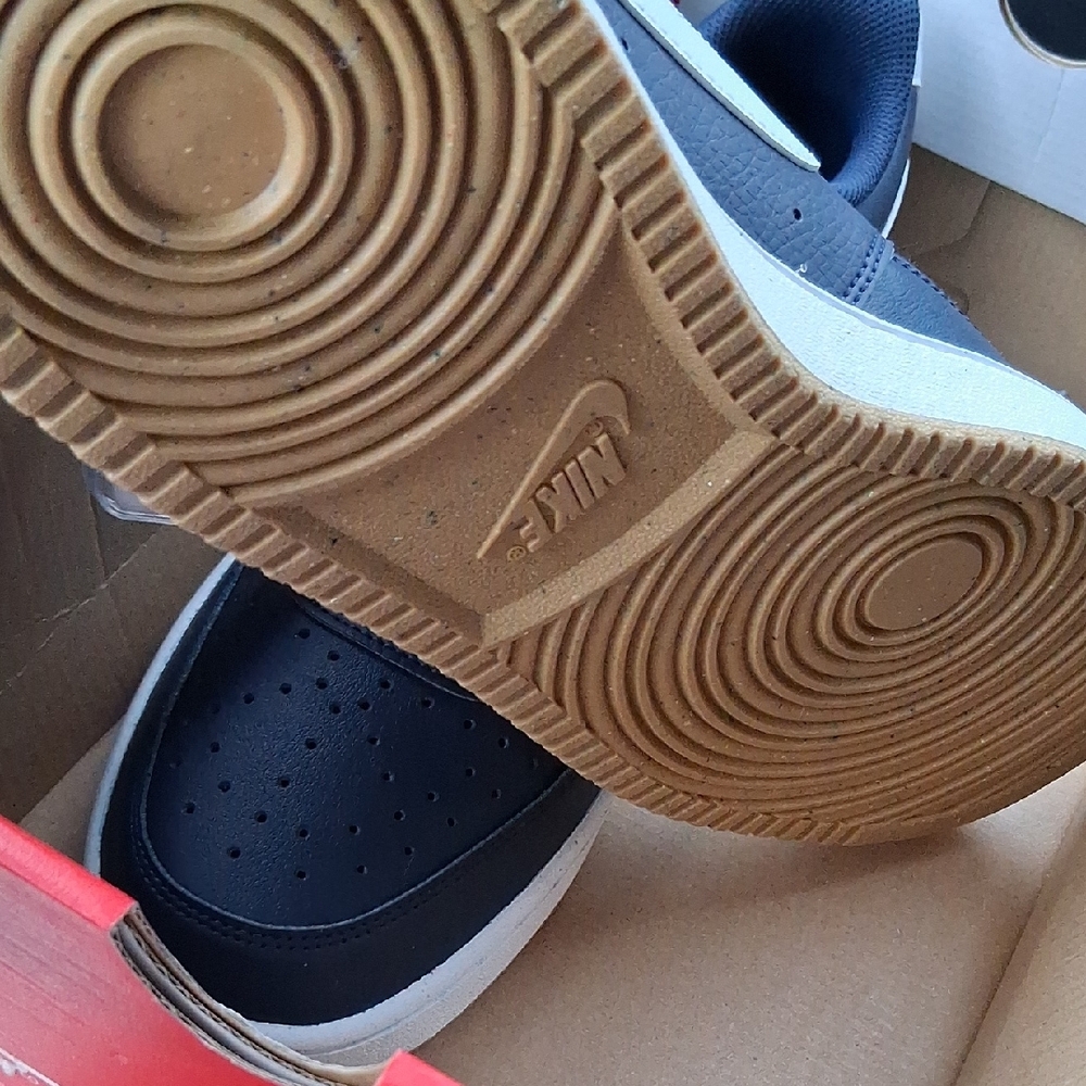 Brand New Mens Nike Court Vision Low shoes Midnight Navy And White - Picture 4 of 6